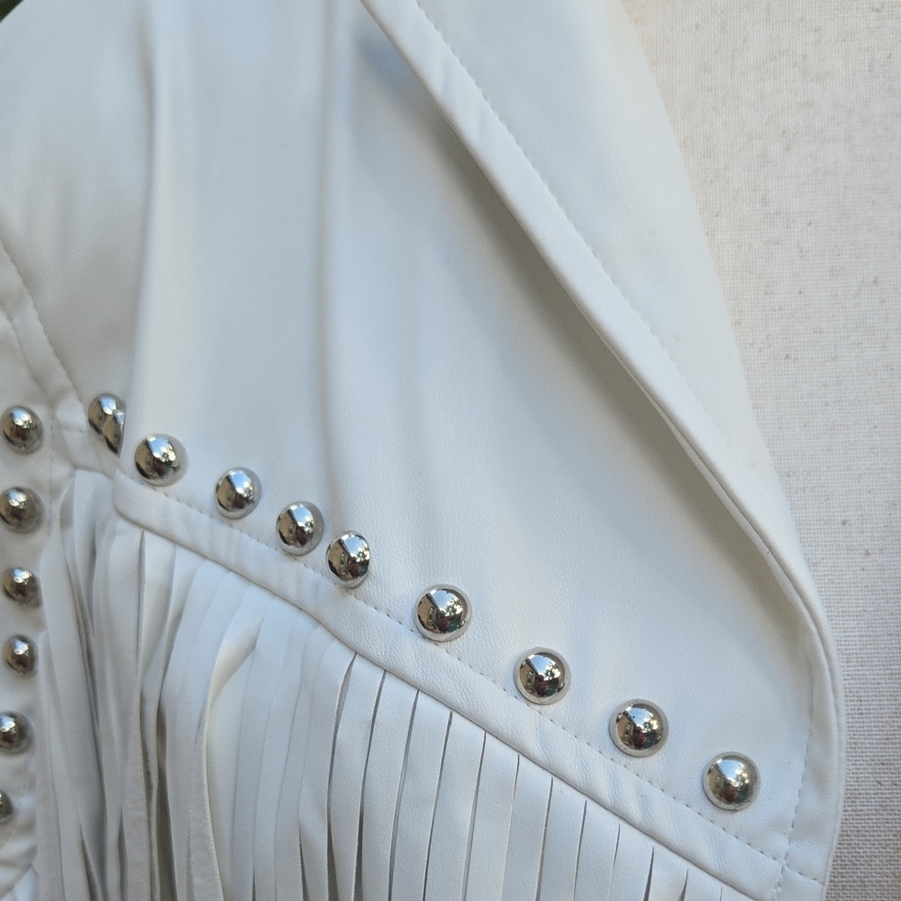 Elegant White Fringe Studded Blazer - Picture 2 of 7
